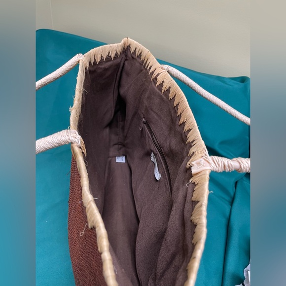 Bath & Body Works Brown and Cream Tote Bag - Picture 8 of 9